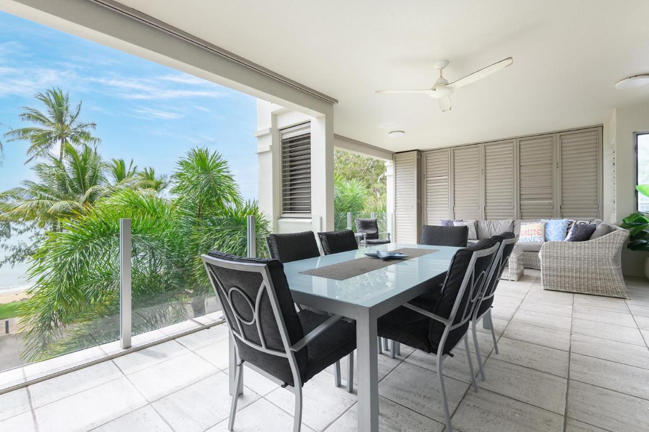 Island Views Beachfront Apartments Palm Cove Exteriér fotografie